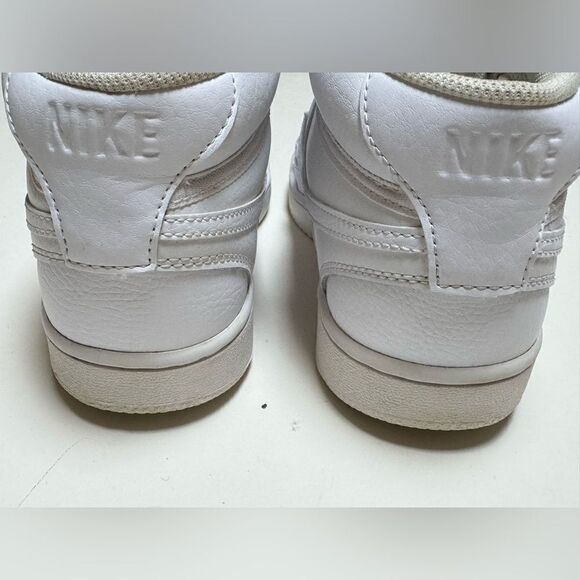 Nike Women’s Court Vision Mid Triple White Sneakers Sz 8 - Picture 6 of 16